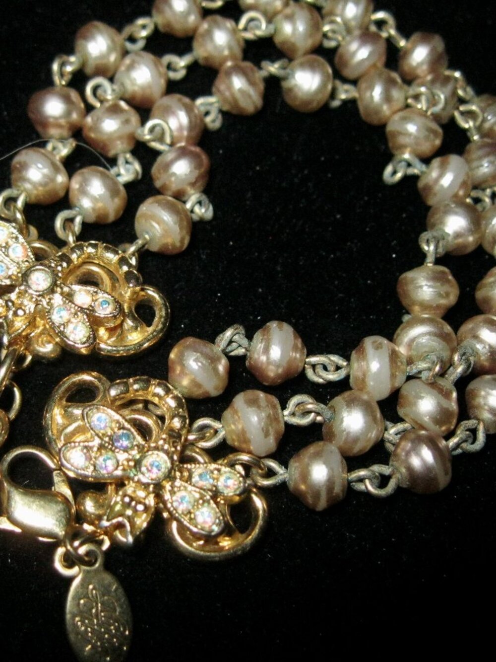 KIRKS FOLLY SIGNED/RARE/VINTAGE BRACELET WITH DRAGONFLIES/FAUX PEARLS-1980'S